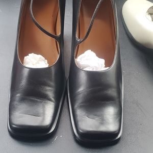 Womans heels